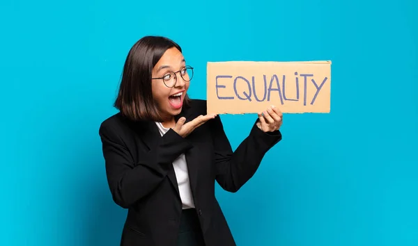 Young Pretty Businesswoman Equality Concept — Stock Photo, Image