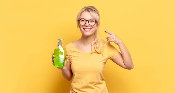 Blonde Woman Smiling Confidently Pointing Own Broad Smile Positive Relaxed — Stock Photo, Image