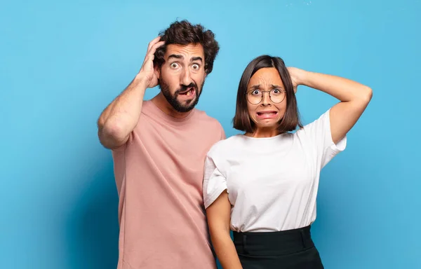 Jong Stel Zich Gestrest Bezorgd Angstig Bang Met Handen Het — Stockfoto