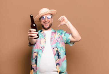 Orta yaşlı turist. seyahat kavramı