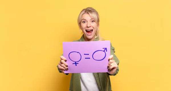 Blonde Pretty Woman Gender Equality Concept — Stock Photo, Image
