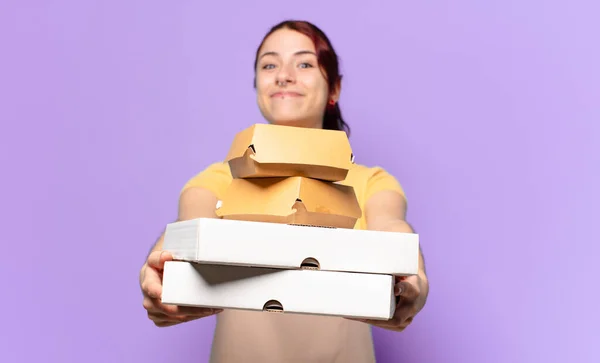 Pretty Woman Take Away Fast Food Boxes — Stock Photo, Image