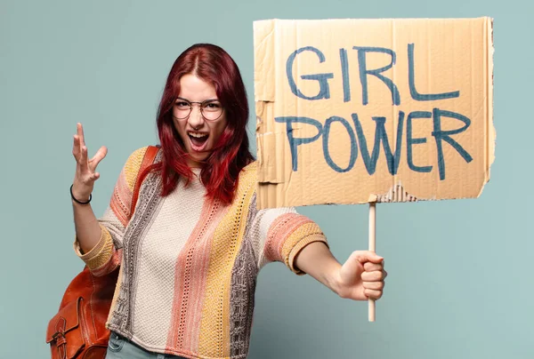 Güzel Öğrenci Kadın Eylemci Kız Gücü Konsepti — Stok fotoğraf