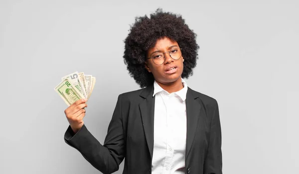 Young Afro Businesswoman Feeling Puzzled Confused Dumb Stunned Expression Looking — Foto de Stock