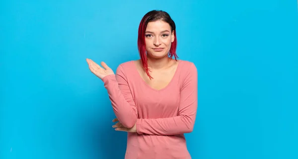 Pocit Zmatenosti Bezradnosti Přemýšlení Pochybném Vysvětlení Nebo Myšlence — Stock fotografie