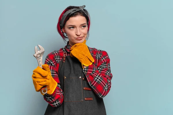 Rood Haar Cool Handywoman Huishoudster Concept — Stockfoto