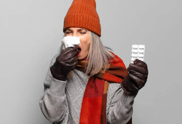 Senior Pretty Woman Pills Tablet Wearing Winter Clothes Flu Concept — Stock Photo, Image