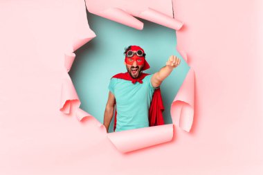 Çılgın süper kahraman adam.