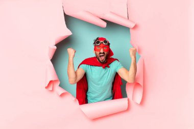 Çılgın süper kahraman adam.