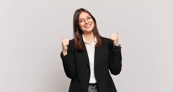 Young Business Woman Smiling Joyfully Looking Happy Feeling Carefree Positive — Stock Photo, Image