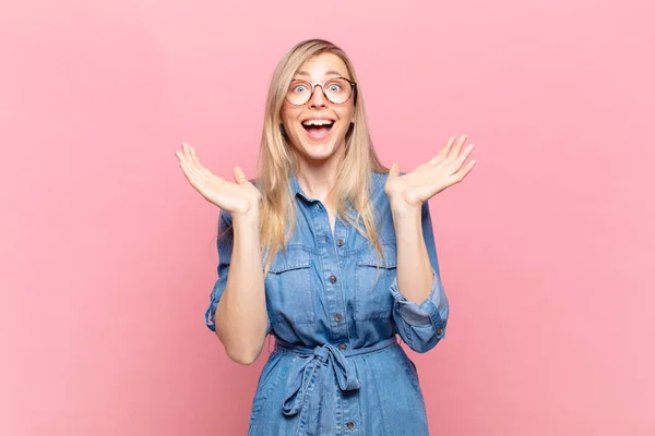 Young Blond Pretty Woman Feeling Shocked Excited Laughing Amazed Happy — Stock Photo, Image