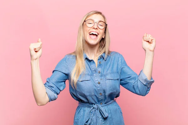 Young Blond Pretty Woman Feeling Happy Positive Successful Celebrating Victory — Stock Photo, Image