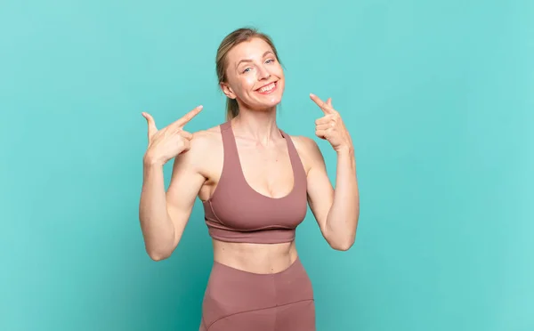 Young Blond Woman Smiling Confidently Pointing Own Broad Smile Positive — Stock Photo, Image