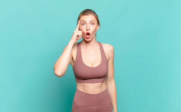 Young Blond Woman Looking Surprised Open Mouthed Shocked Realizing New — 스톡 사진
