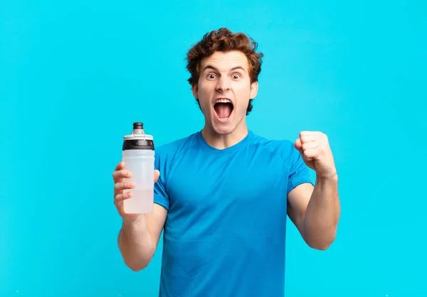 Sport Boy Shouting Aggressively Angry Expression Fists Clenched Celebrating Success — Stock Photo, Image