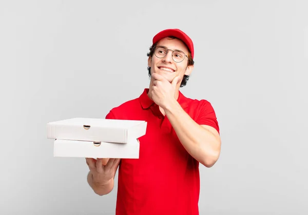 Pizza Deliver Boy Smiling Happily Daydreaming Doubting Looking Side — Stock Photo, Image