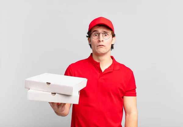 Pizza Leveren Jongen Voelt Zich Verdrietig Zeurderig Met Een Ongelukkige — Stockfoto