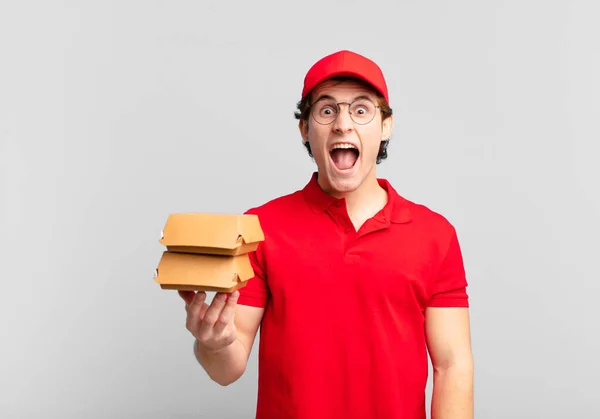 Burger Liefern Jungen Die Aggressiv Schreien Sehr Wütend Frustriert Empört — Stockfoto