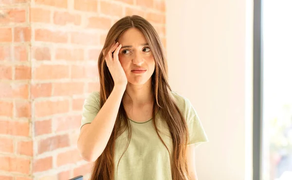 Pretty Woman Feeling Bored Frustrated Sleepy Tiresome Dull Tedious Task — Stock Photo, Image