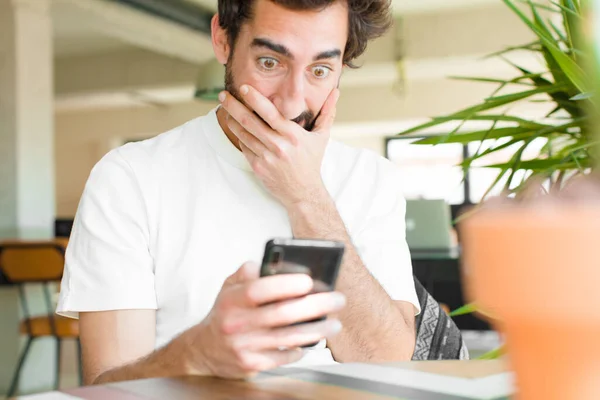 Young Bearded Man Smart Phone Home — Stock Photo, Image