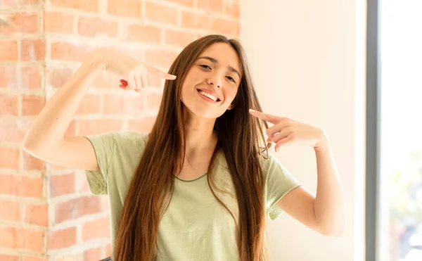 Pretty Woman Smiling Confidently Pointing Own Broad Smile Positive Relaxed — Stock Photo, Image
