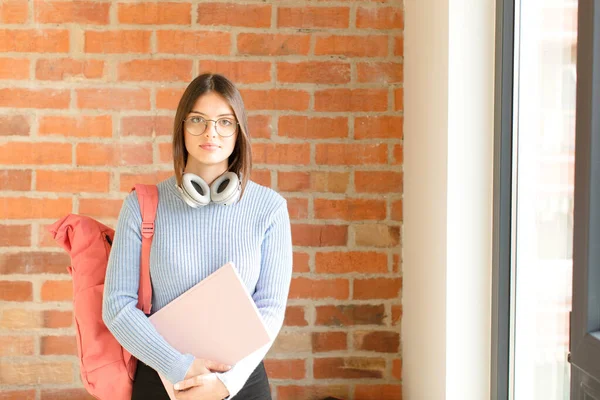 Joven Bonita Estudiante Chica Casa —  Fotos de Stock