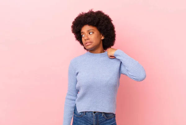 Afro Svart Kvinna Känna Sig Stressad Orolig Trött Och Frustrerad — Stockfoto