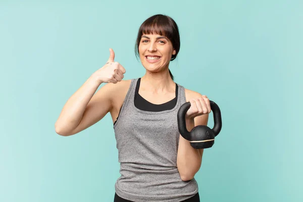 Joven Fitness Mujer Con Dumbbell — Foto de Stock