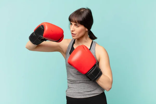 Fitness Woman Red Boxing Gloves — Stock Photo, Image