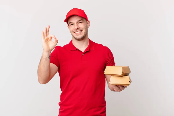 Zich Gelukkig Ontspannen Tevreden Voelen Goedkeuring Betuigen Met Een Goed — Stockfoto