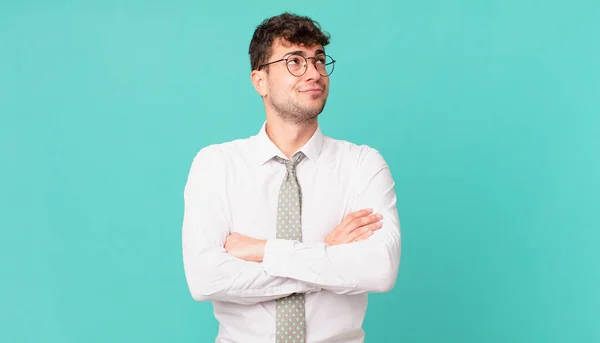 Junger Geschäftsmann Zuckt Mit Den Schultern Fühlt Sich Verwirrt Und — Stockfoto