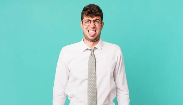 Joven Empresario Sintiéndose Disgustado Irritado Sacando Lengua Detestando Algo Desagradable — Foto de Stock