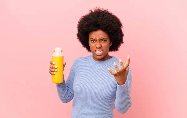 Afro Frau Die Wütend Genervt Und Frustriert Schreit Wtf Oder — Stockfoto