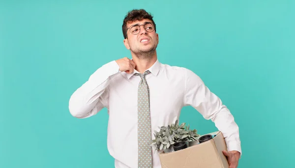 Geschäftsmann Fühlt Sich Gestresst Ängstlich Müde Und Frustriert Zieht Hemdkragen — Stockfoto