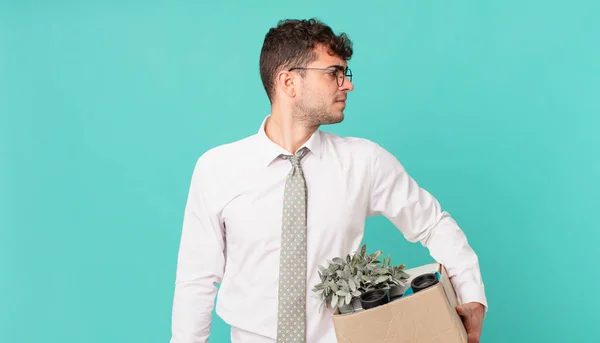 Geschäftsmann Auf Profilbild Der Den Raum Vor Sich Sieht Denkt — Stockfoto