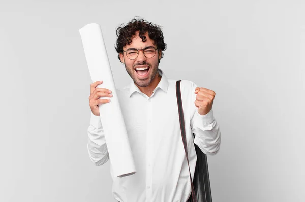 Arquitecto Sintiéndose Sorprendido Emocionado Feliz Riendo Celebrando Éxito Diciendo Wow — Foto de Stock