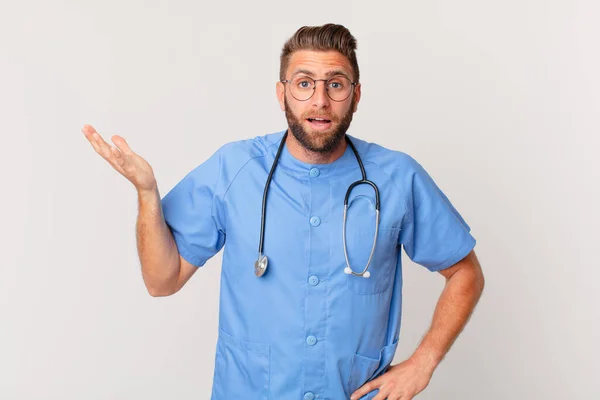 Young Handsome Man Feeling Happy Surprised Realizing Solution Idea Nurse — Foto de Stock