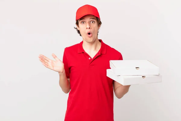 Pizza Deliver Man Amazed Shocked Astonished Unbelievable Surprise — Stockfoto