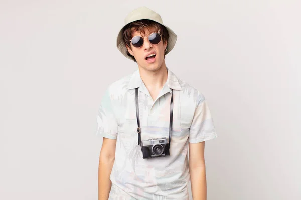 Young Traveller Tourist Man Feeling Puzzled Confused — Stock Photo, Image