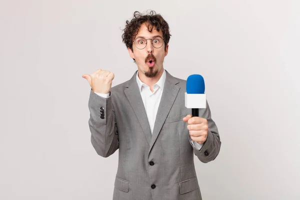 Young Man Journalist Looking Astonished Disbelief — Stock Photo, Image