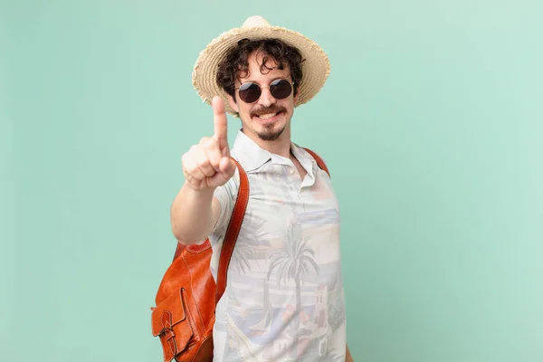Young Traveller Tourist Smiling Proudly Confidently Making Number One — Stock Photo, Image