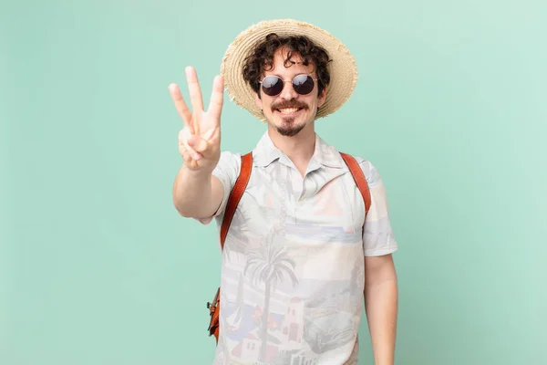 Young Traveller Tourist Smiling Looking Friendly Showing Number Three — Foto Stock