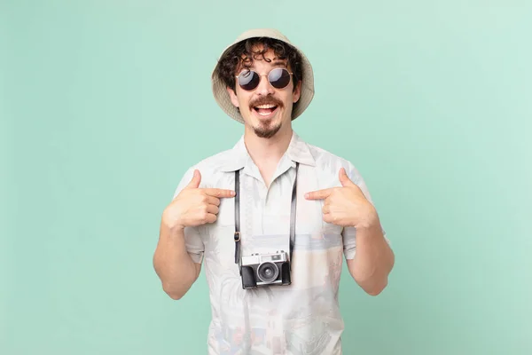 Young Traveller Tourist Feeling Happy Pointing Self Excited — Stock Photo, Image