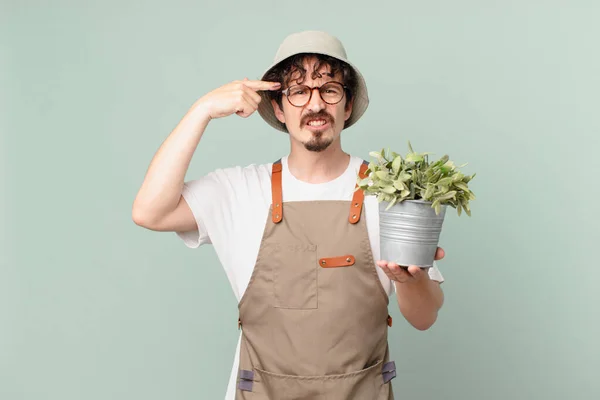 Jonge Boer Man Voelt Zich Verward Verbaasd Waaruit Blijkt Dat — Stockfoto