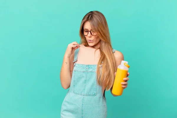 Giovane Donna Con Una Sensazione Liscia Stressato Ansioso Stanco Frustrato — Foto Stock