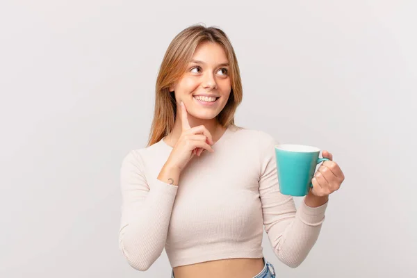 Young Woman Coffee Mug Smiling Happily Daydreaming Doubting — Stock Photo, Image