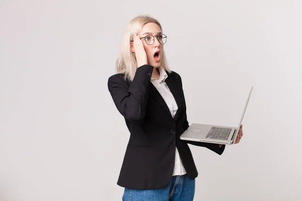 Blond Pretty Woman Feeling Happy Excited Surprised Holding Laptop — Stock Photo, Image