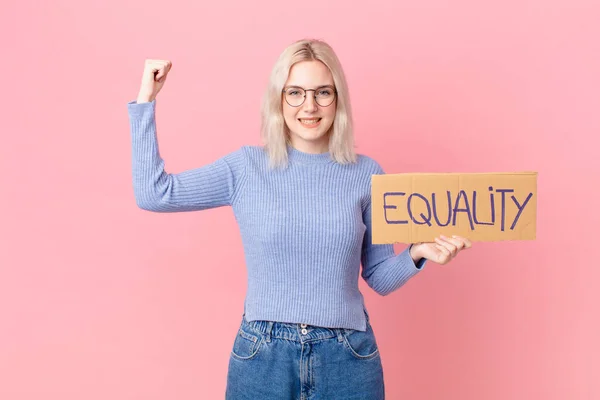 Blond Woman Equality Concept Banner — Stock Photo, Image