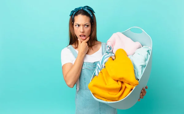 Young Hispanic Woman Mouth Eyes Wide Open Hand Chin Washing — Stock Photo, Image