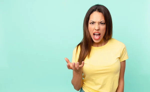 Young Hispanic Woman Looking Angry Annoyed Frustrated — Stock Photo, Image